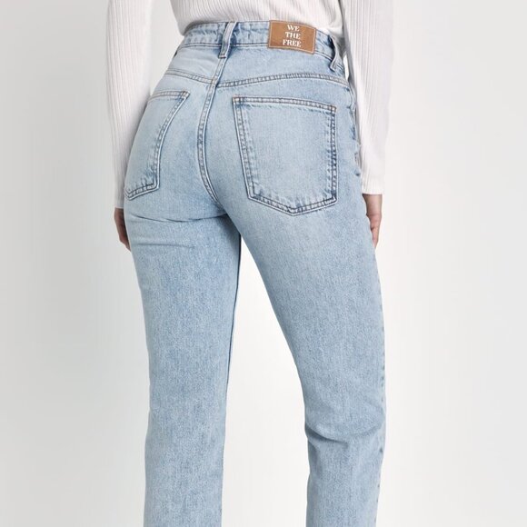 EUC We The Free Pacifica Light Wash High Rise Straight Leg Jeans Sz 27 - Picture 3 of 10